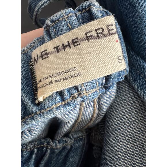 NEW Free People We The Free Hazel Denim Jumpsuit Size Small Vacation Mode‎ Blue - Picture 10 of 10